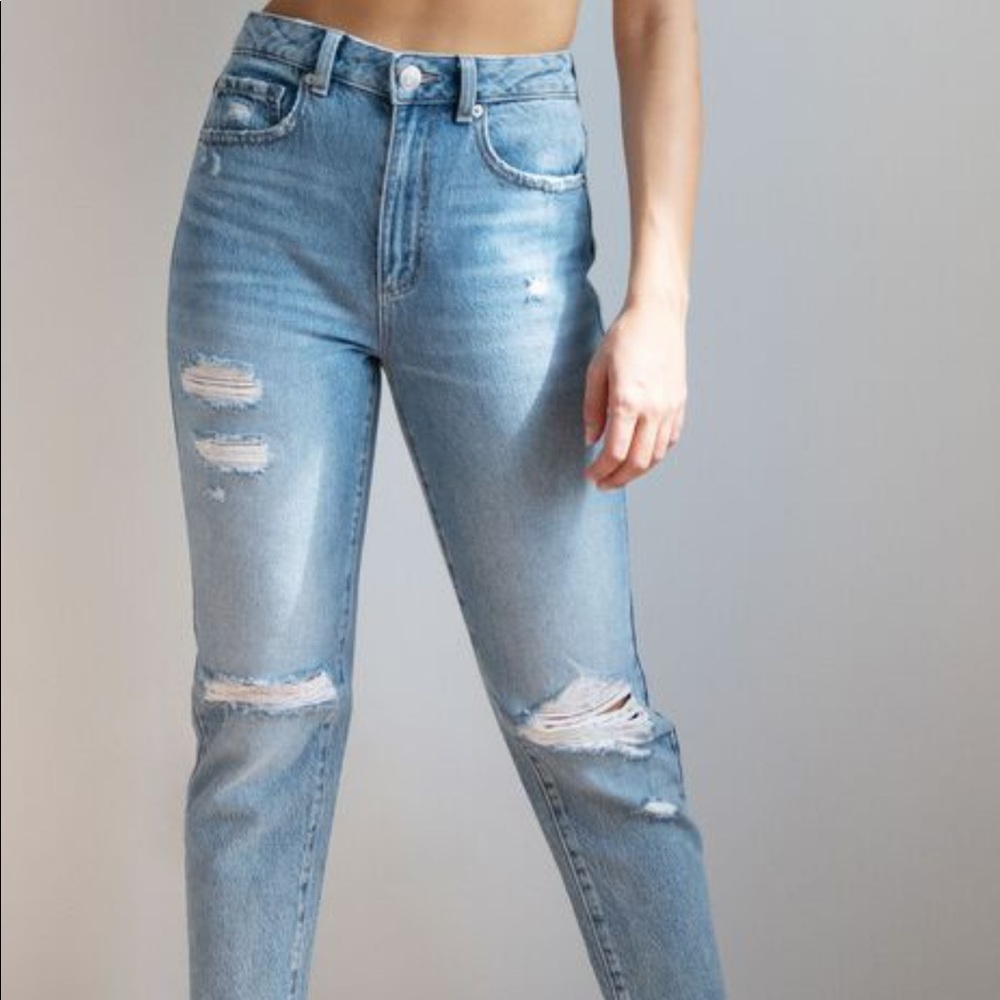 Garage Denim High Waisted Mom Jean Size 25 (01)